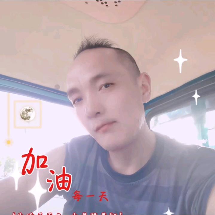 🌿我在红尘之中等你💯