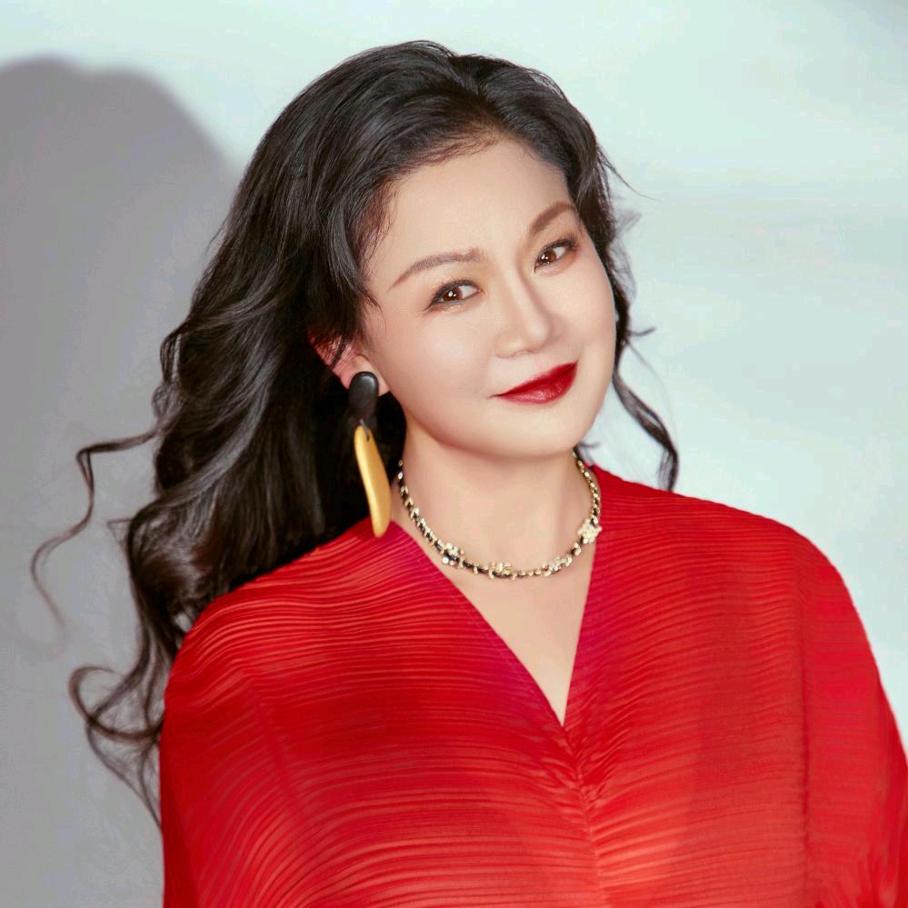 全友家居沁姐