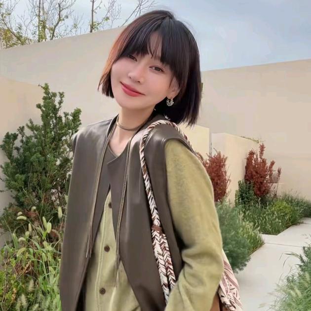 梨九九美学穿搭