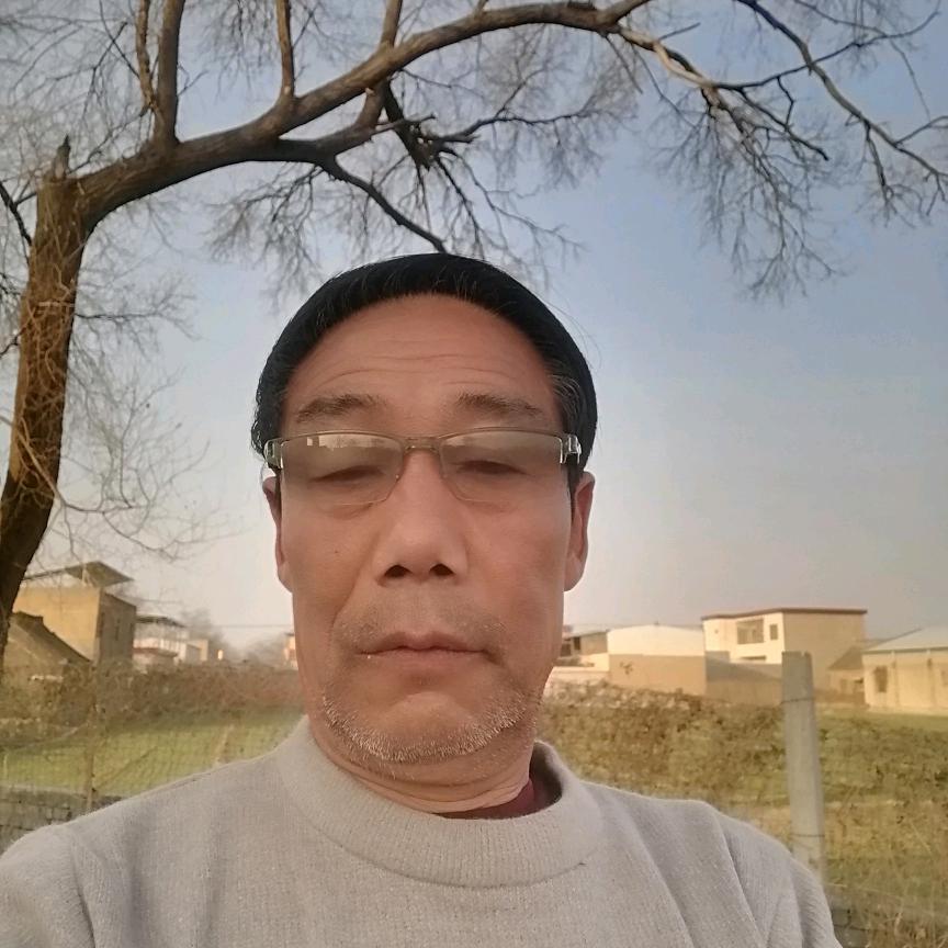 张妮老公爹