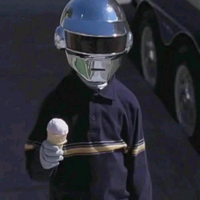 染了红头发的大宝