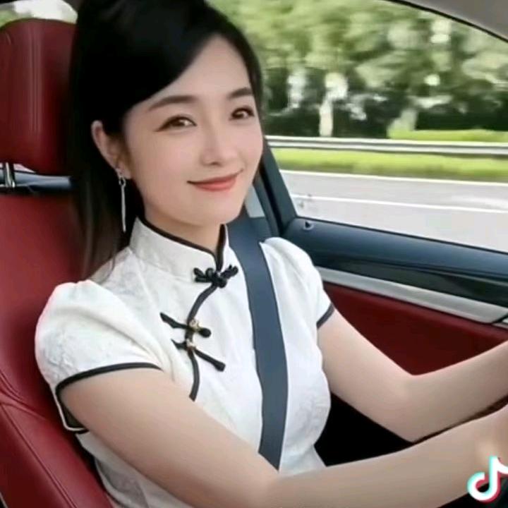 《兴发》品味人生张姐
