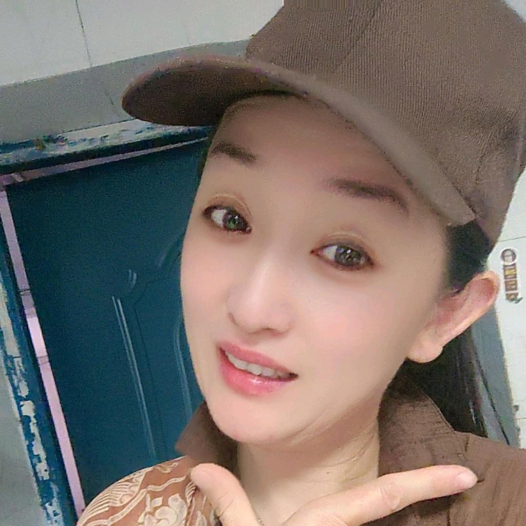 李姊妹，