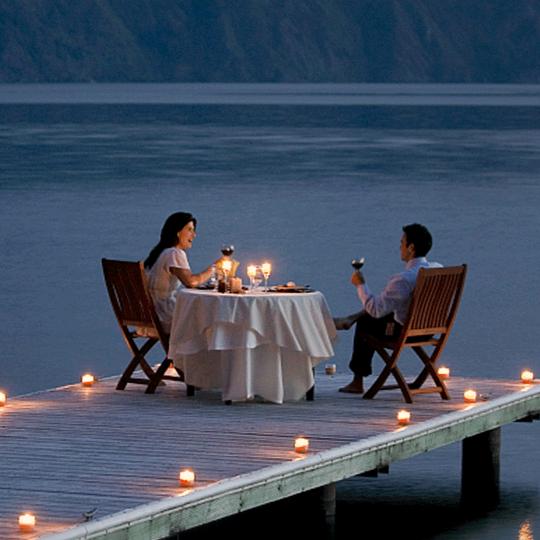 不如见一面……