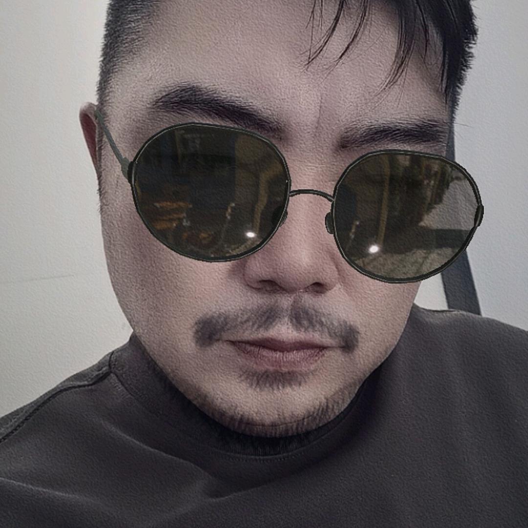 爱玩的大叔