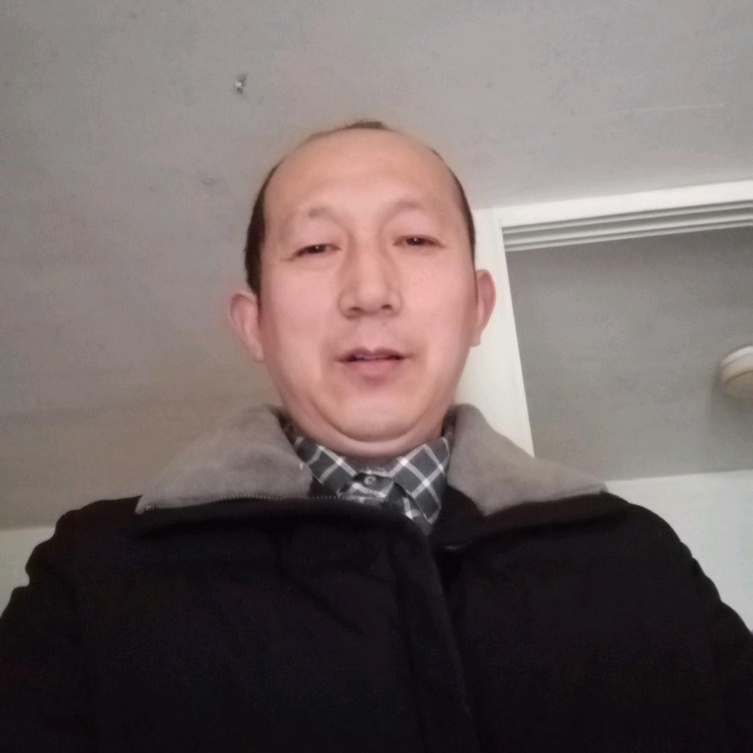 卢维玉（