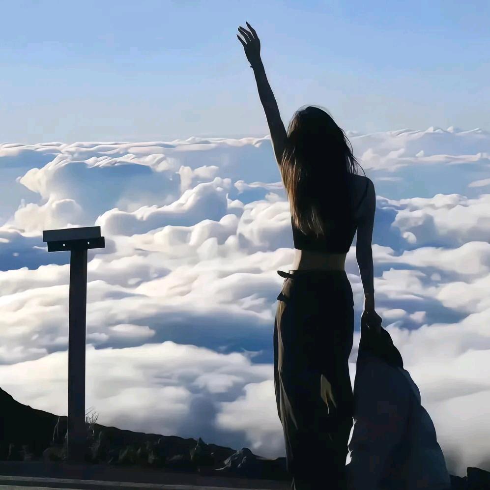 ঞ꯭ᩚꪶzhou🍀ꦿ