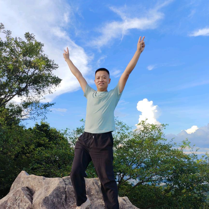敏逸向阳