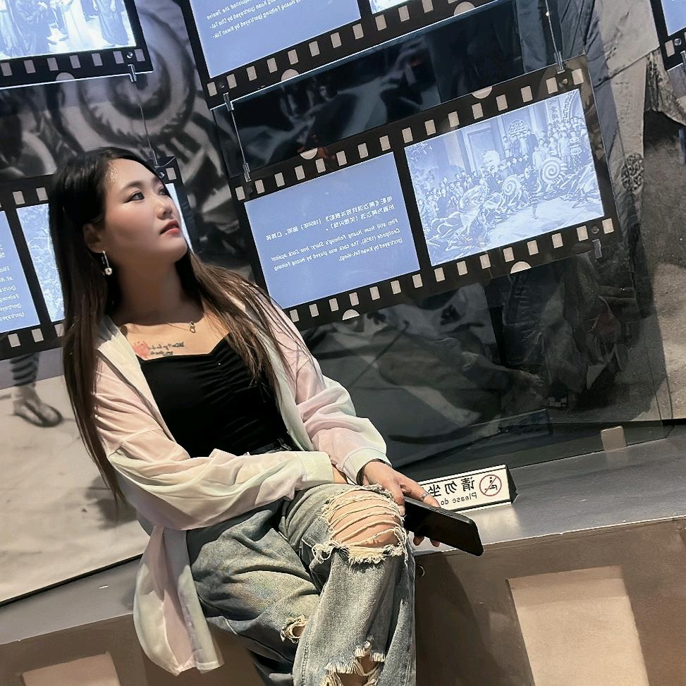 贵州威宁傻丫头💋
