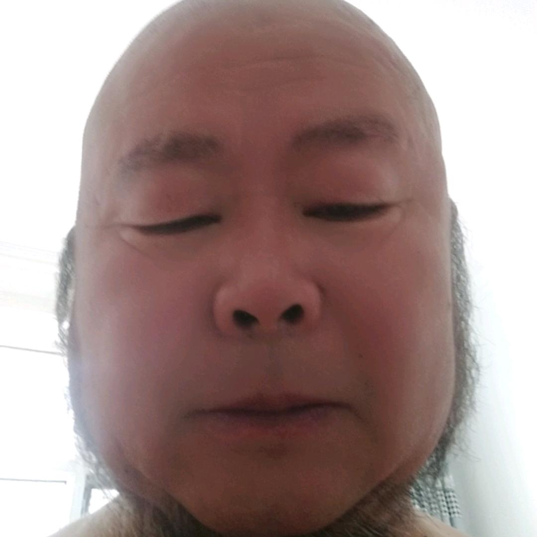 钢城胡子哥🎤