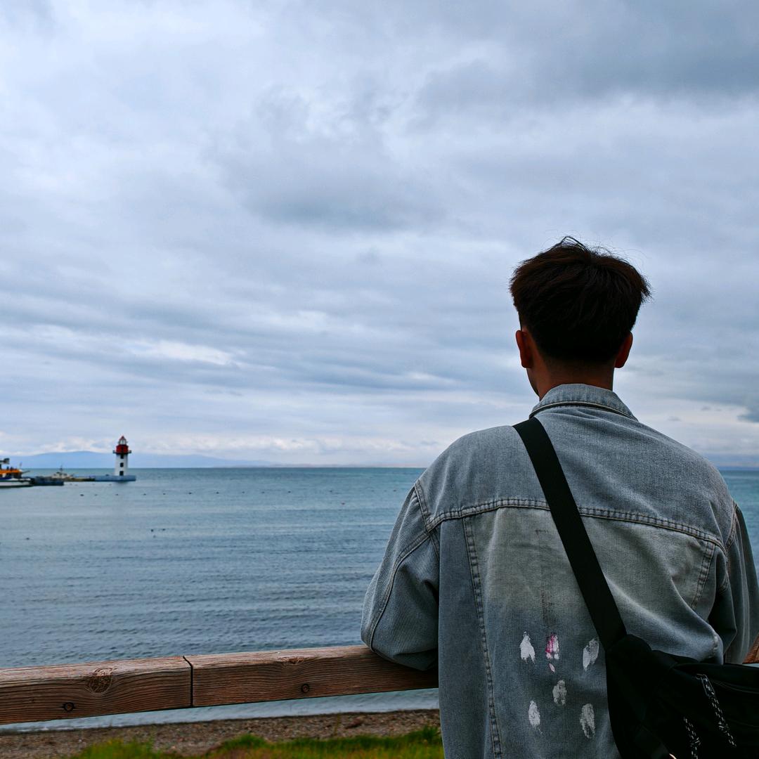 三尺微命一书生