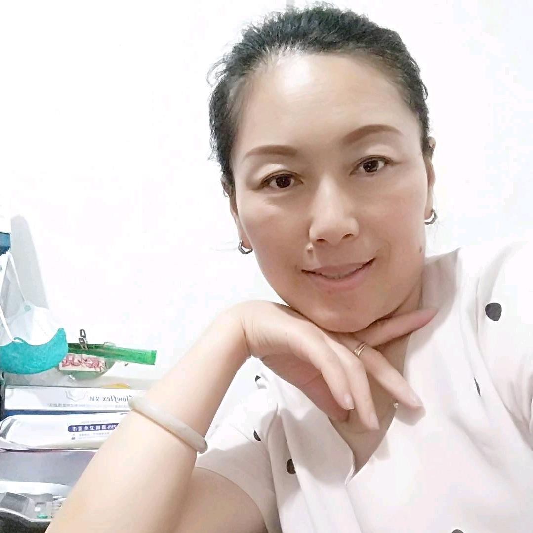小知青（盖氏家族上海总代理）晚9点10分