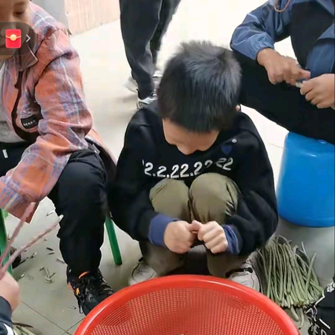 肖永杰的朋友是吴攸然