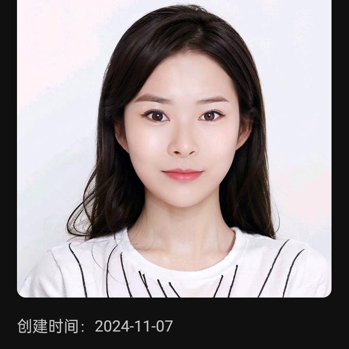 黄桃园里小娘子