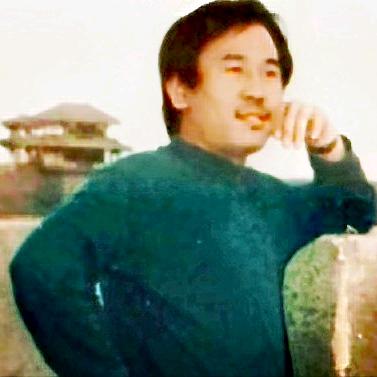 @张建中头像