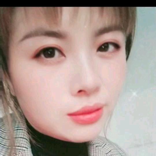 风中百合