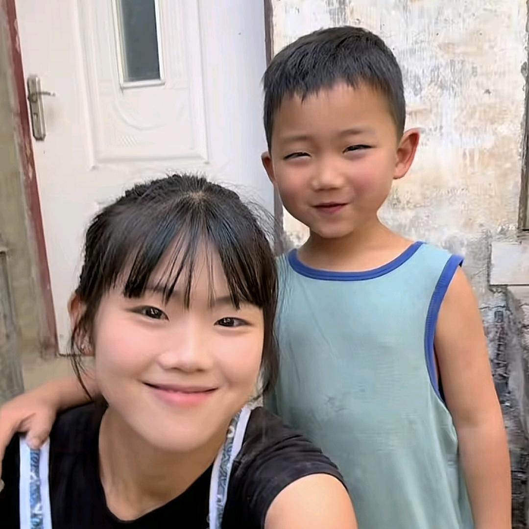 小颖的农村生活