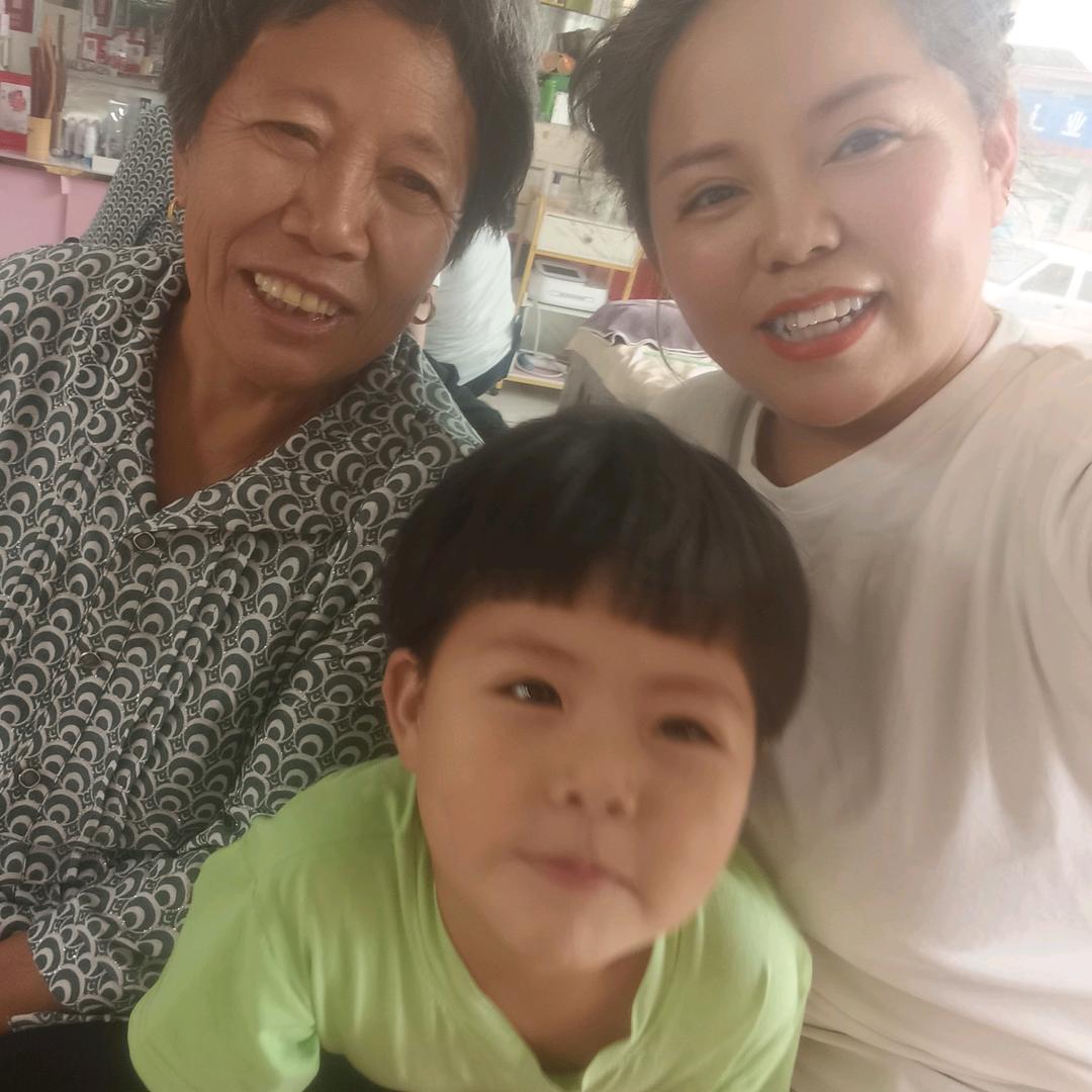 幸福一家人🔥🔥