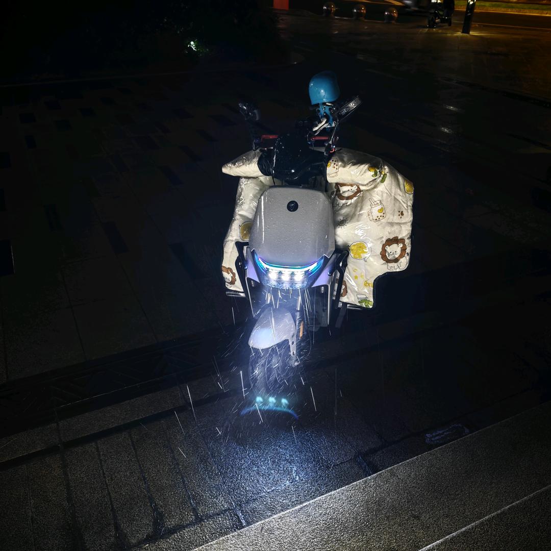 🛵卡卡罗特-十个亿🛵➕🇨🇳?