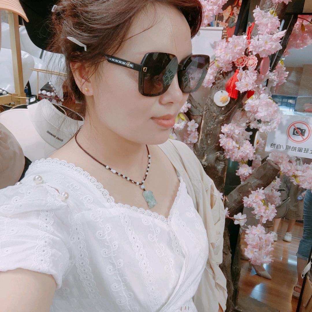 :娜娜