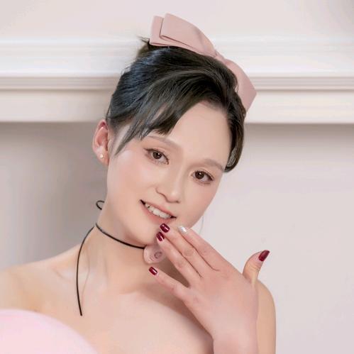 小燕子❁´◡`❁