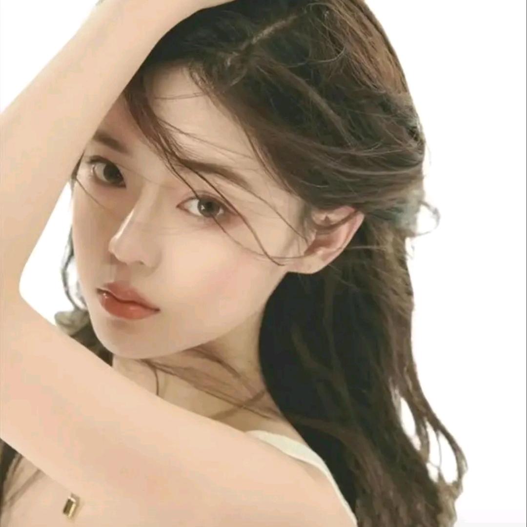 艾美💃
