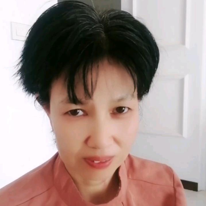 凤姐（下午一点十分直播）