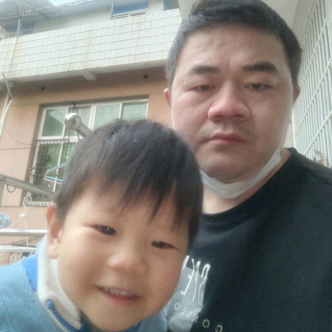 董玉龙