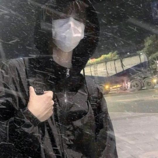 初
