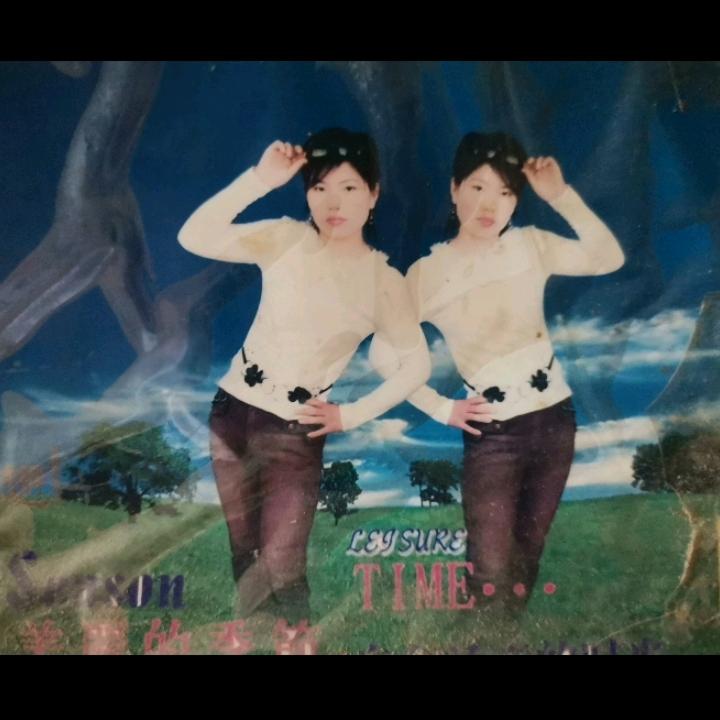 三个宝宝的妈妈。