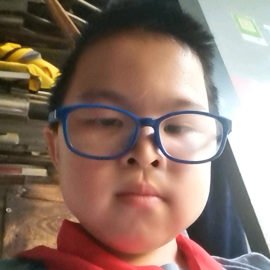 搞笑头像本人账号