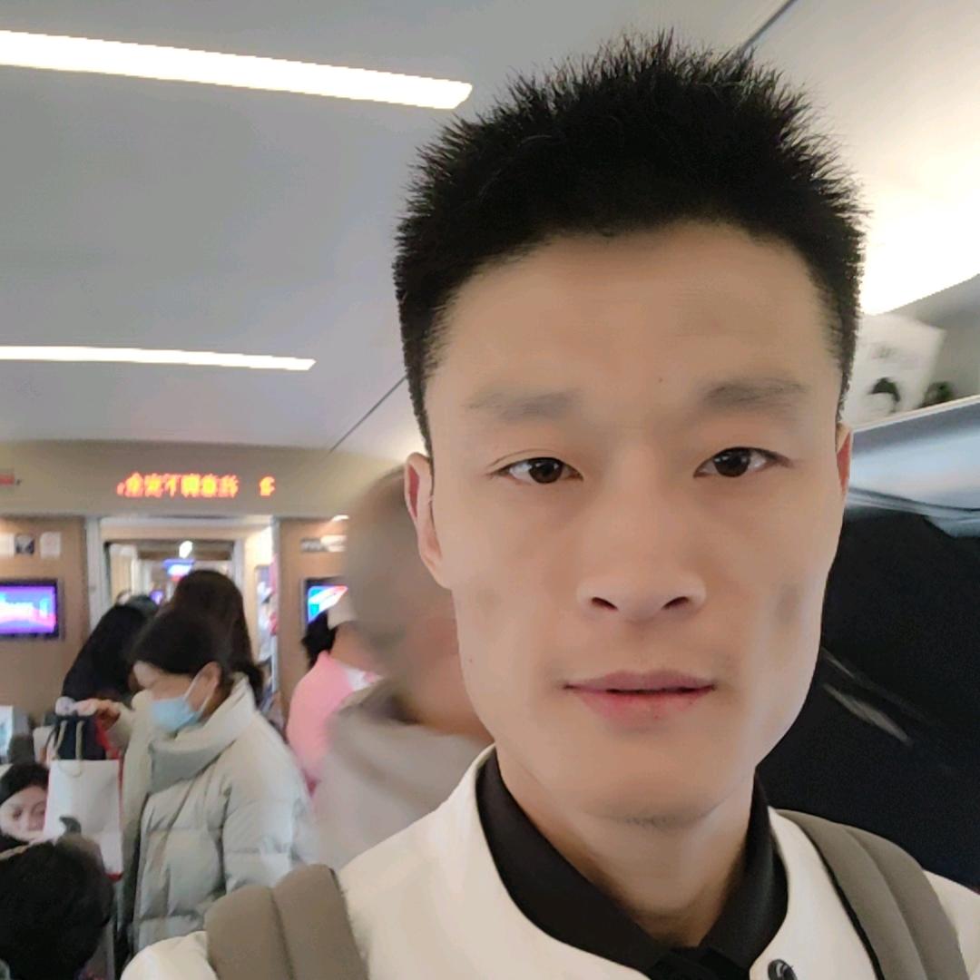 张哥@