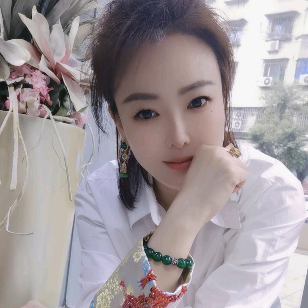 桂君妹钟爱一生服装店