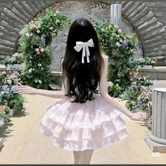 ^山奈·