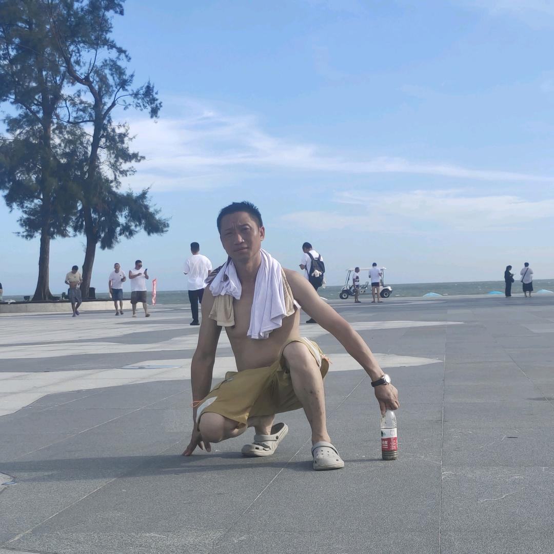 香纸沟小河人家