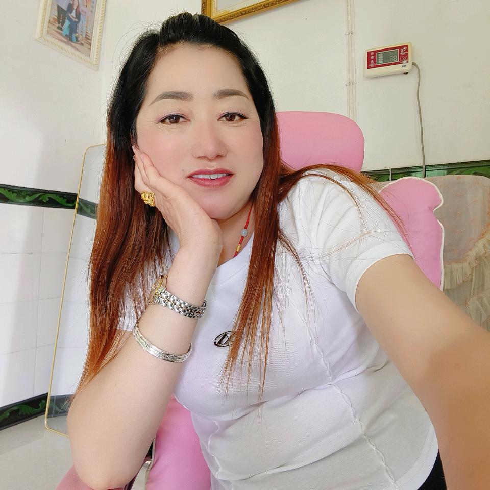 单身二姐🌹🌹郭情
