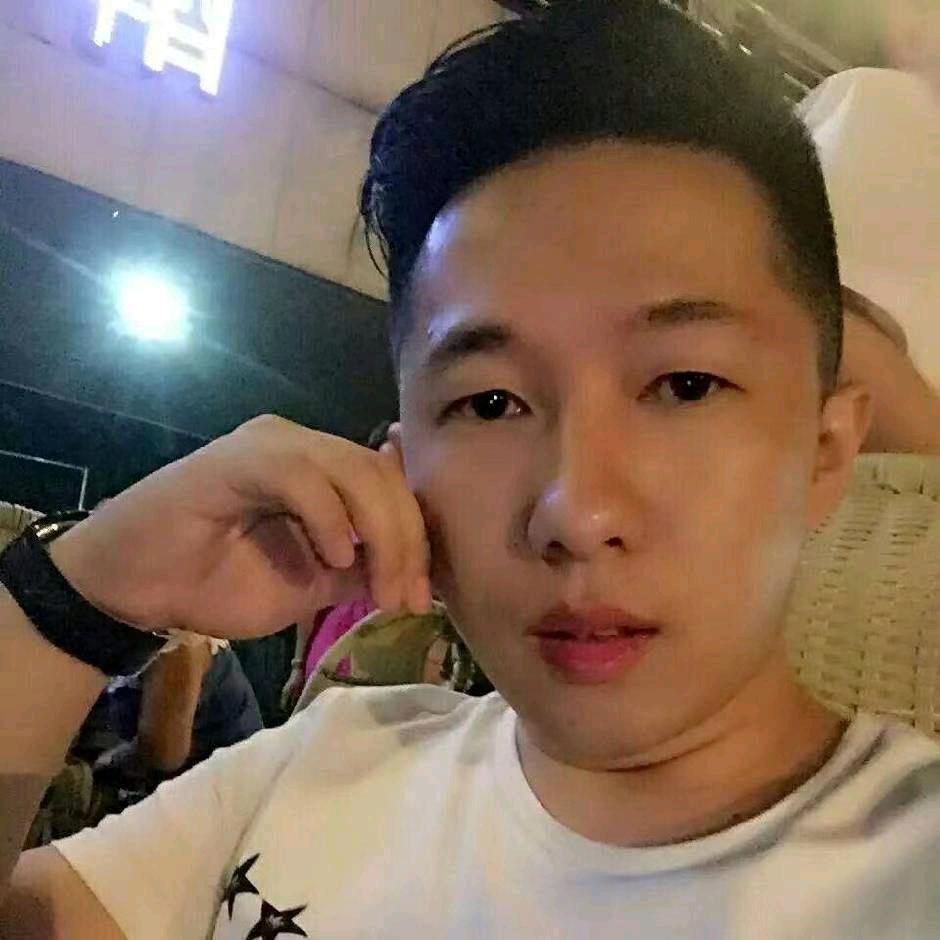 卖车的小谢