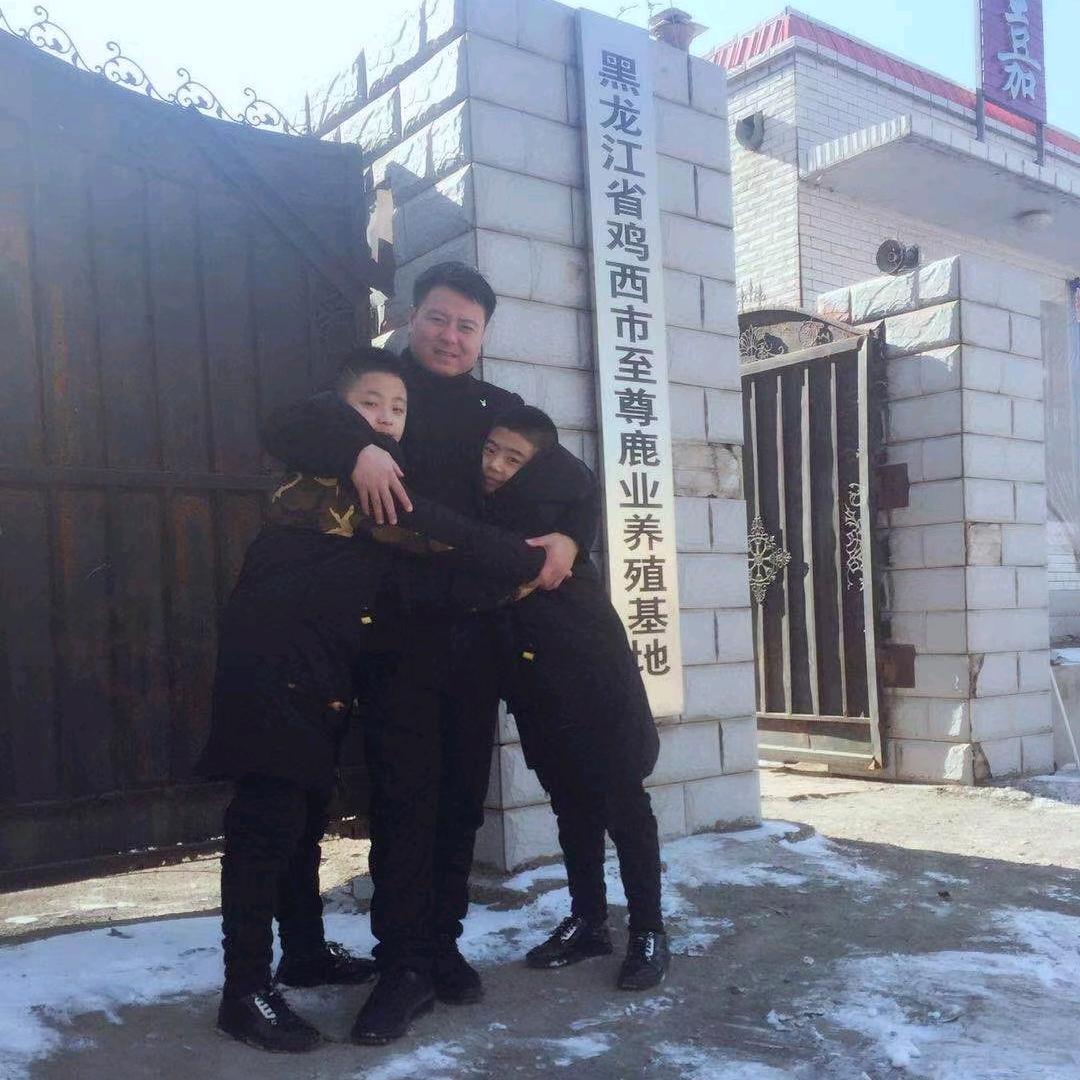 鸡西市鸡冠区至尊腰王烧烤城