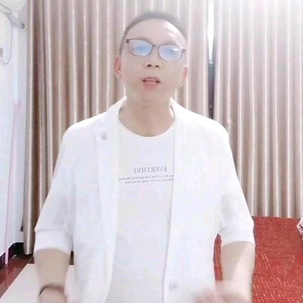 :无名先生