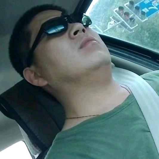 欧莱汇全屋定制加工厂