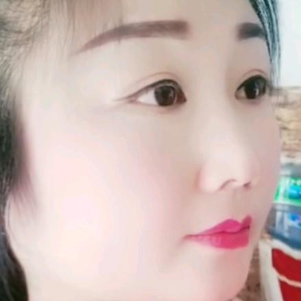 女人不要太天真。