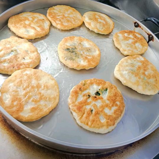 @馅饼哥(重生之我在临沭周庄卖馅饼)