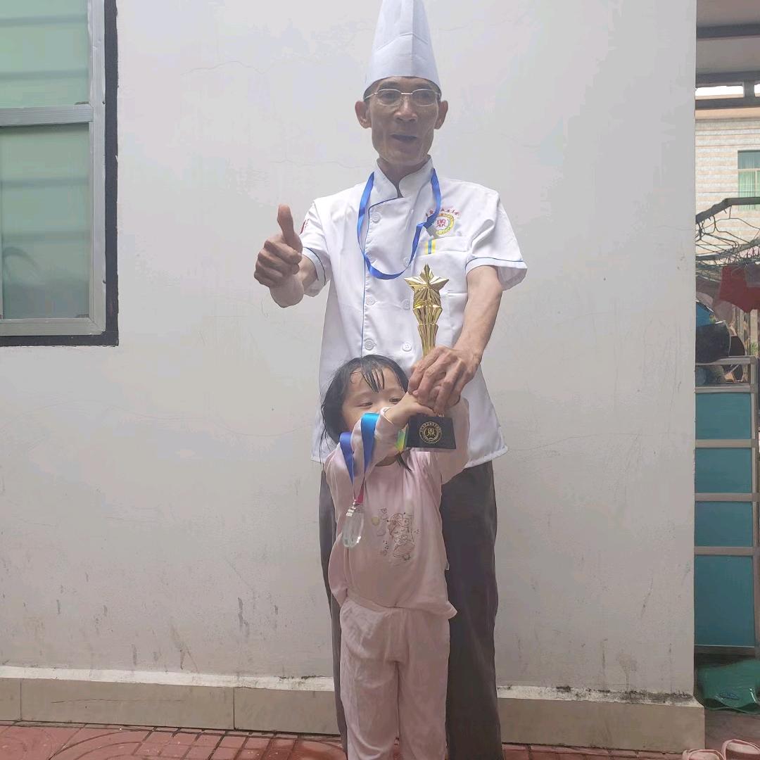 蔡师傅，万宁市乡厨专业