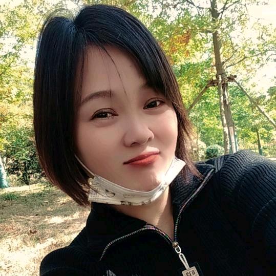 龙颜