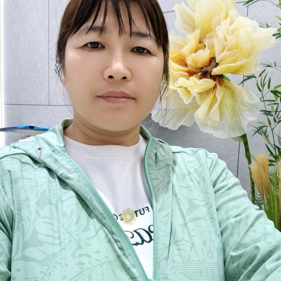 云南肖幺 妹     好心情