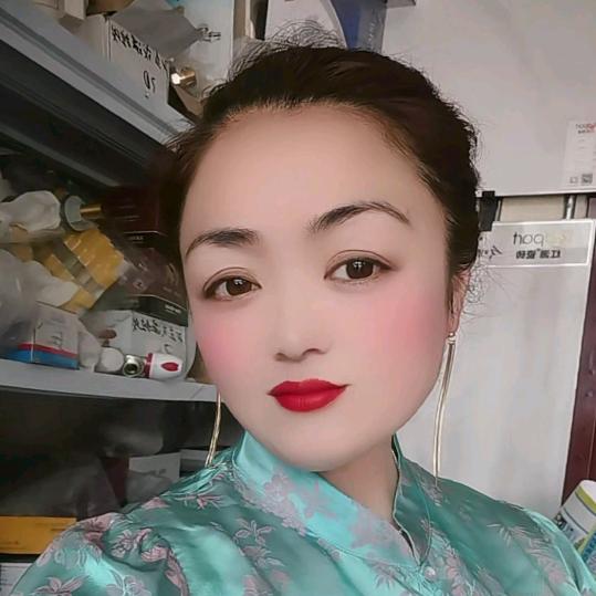 兰子，管件姐姐