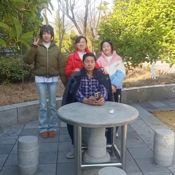 AAA《关赞👍必回》《拒绝私聊》