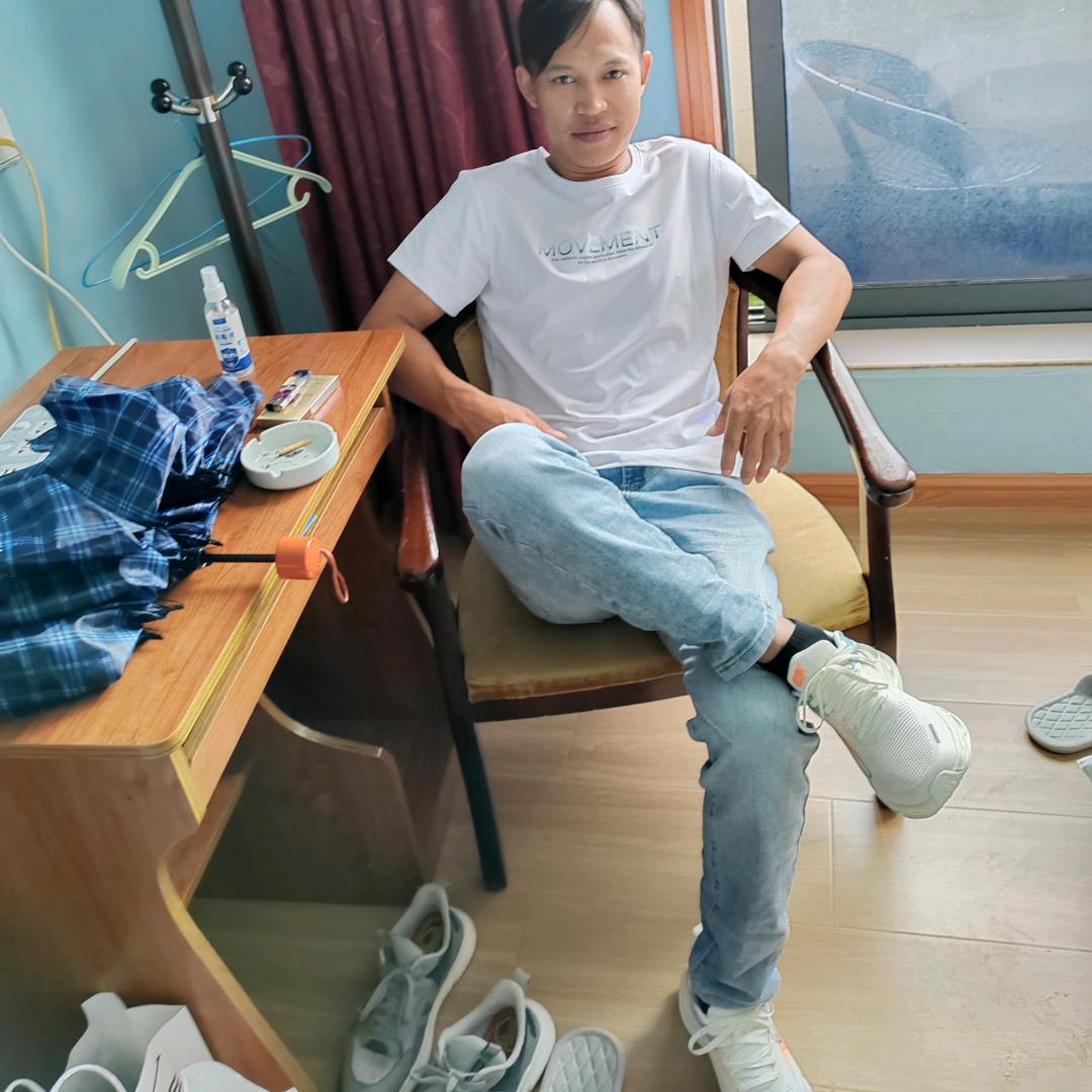 白总
