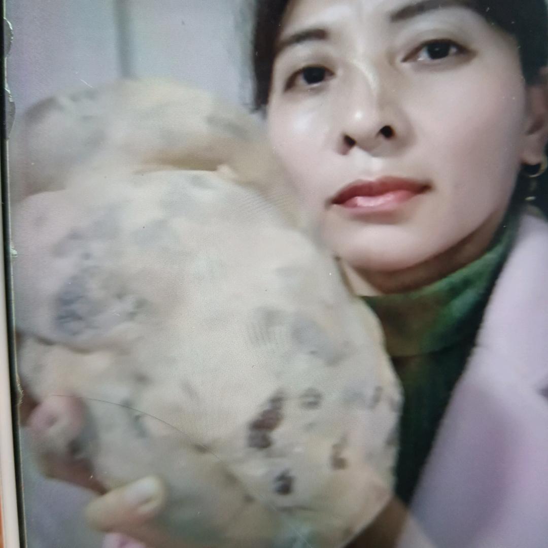 出售丧葬用品寿衣香钱纸烛等