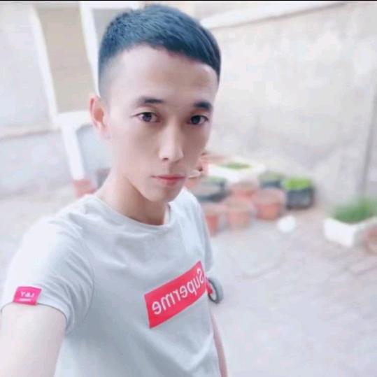 榆林市榆阳区小吕墙布窗帘店（个体工商户）